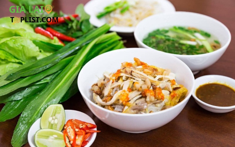 phở khô Gia Lai